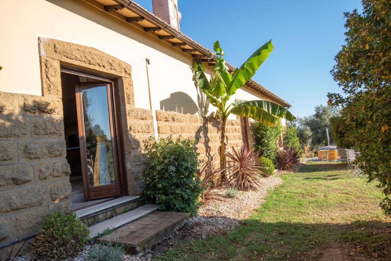 Agriturismo Cerrosughero Canino Exteriér fotografie